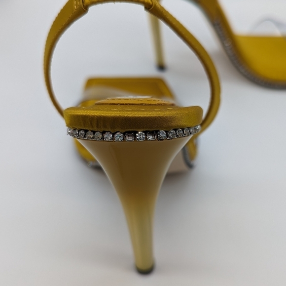 New! GOOD AMERICAN Crystal Crush Lucite Sandal Heels Gold Clear size 8.5 - Picture 8 of 10